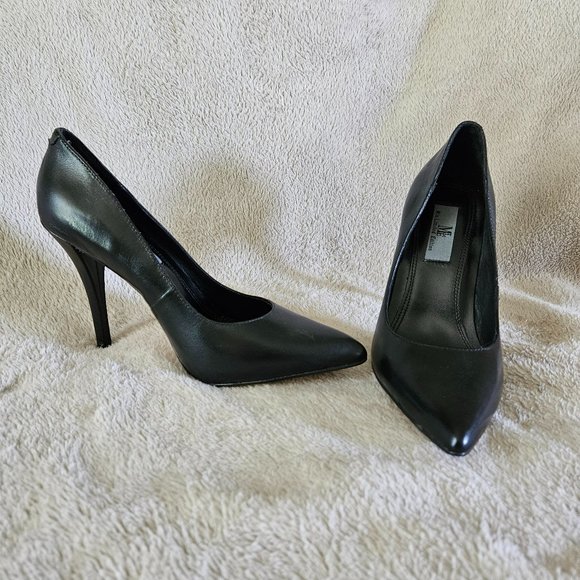 Mia Limited Edition Leather 4 in heel, Brand New - Picture 1 of 8